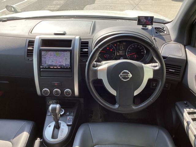 X-TRAIL 4WD