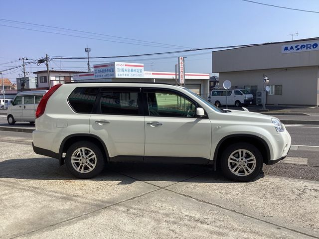 X-TRAIL 4WD