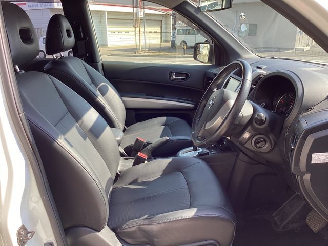X-TRAIL 4WD