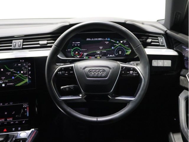 AUDI e-tron SPORTBACK
