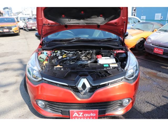 RENAULT LUTECIA
