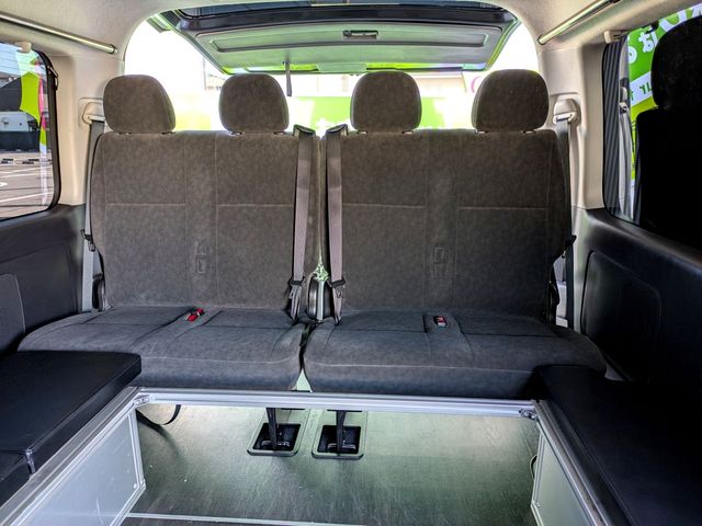 HIACE wagon