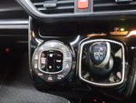VOXY HYBRID