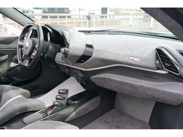 FERRARI 488 Pista
