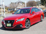 CROWN sedan hybrid