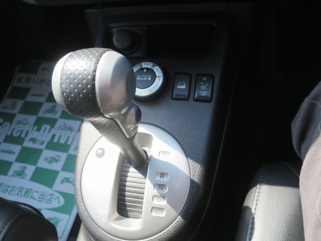 X-TRAIL 4WD