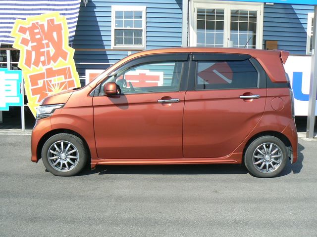 N-WGN CUSTOM