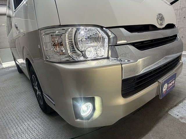 HIACE wagon