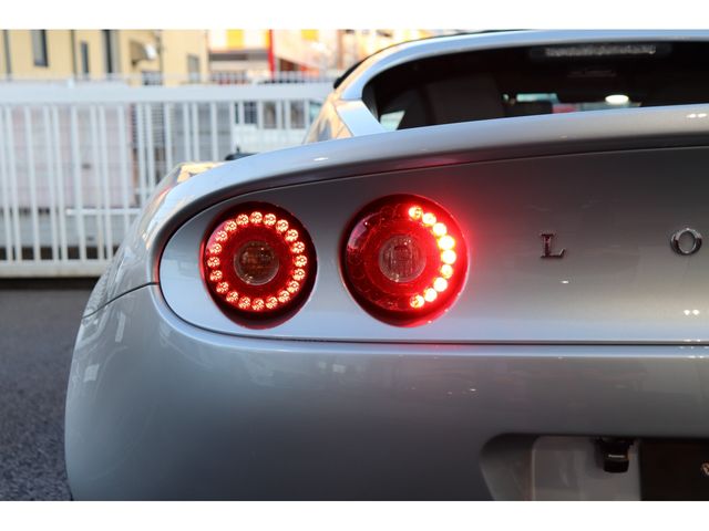 LOTUS ELISE