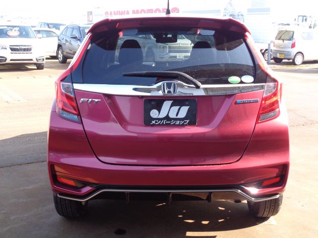FIT HYBRID 4WD