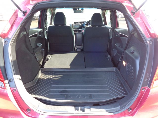 FIT HYBRID 4WD