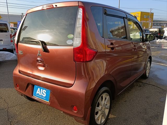 eK WAGON