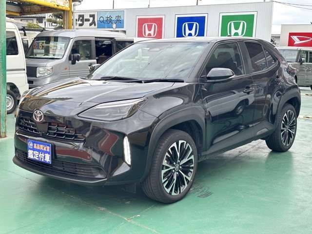 YARIS CROSS