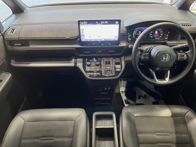 STEPWAGON e:HEV SPADA
