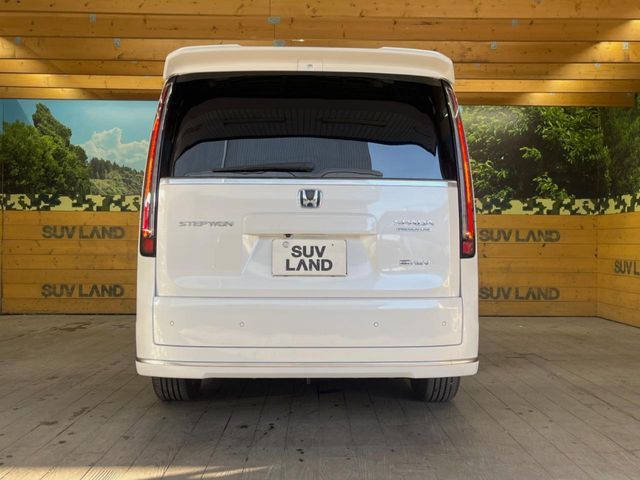 STEPWAGON e:HEV SPADA