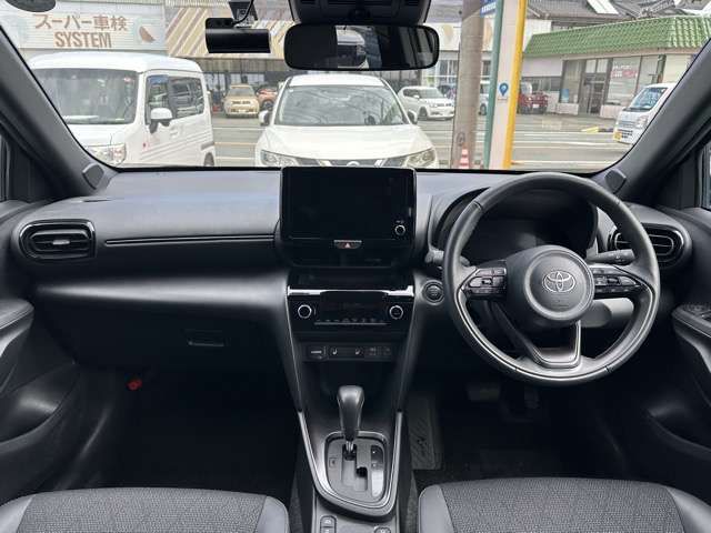 YARIS CROSS