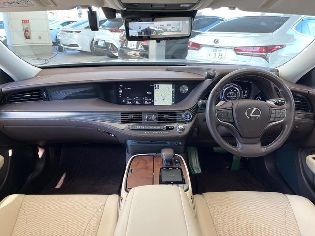 LEXUS LS500h