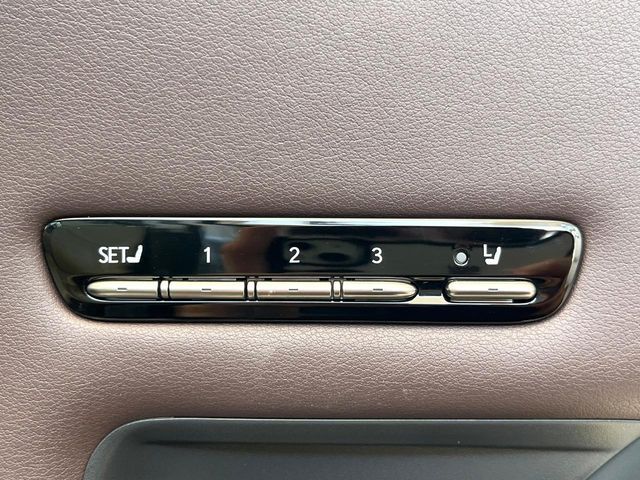 LEXUS LS500h
