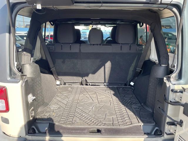 JEEP WRANGLER UNLIMITED