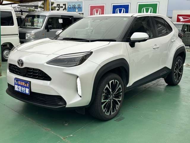 YARIS CROSS
