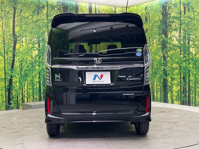 N-BOX CUSTOM