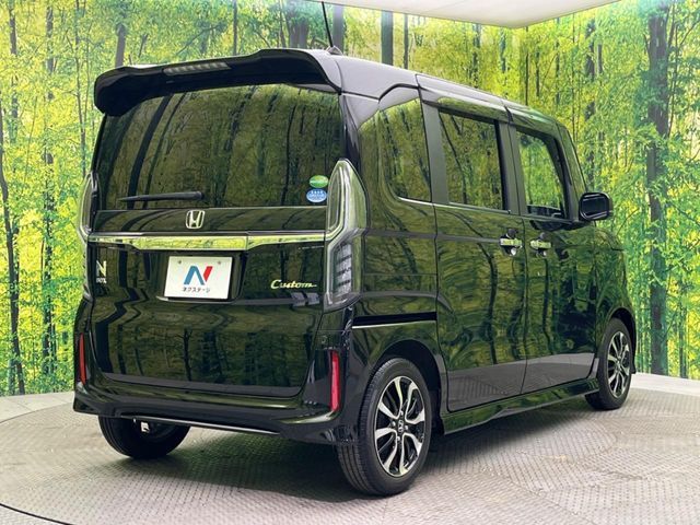 N-BOX CUSTOM