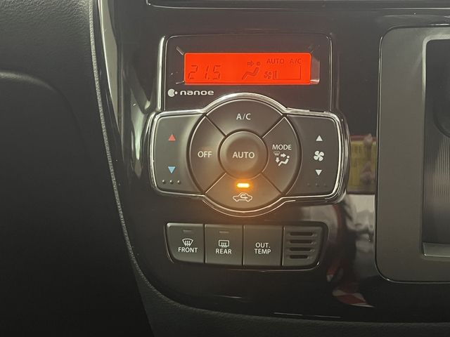DELICA D:2 CUSTOM 2WD