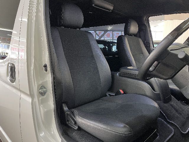 HIACE van 2WD