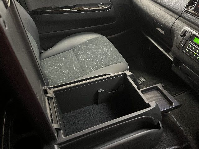 HIACE van 2WD