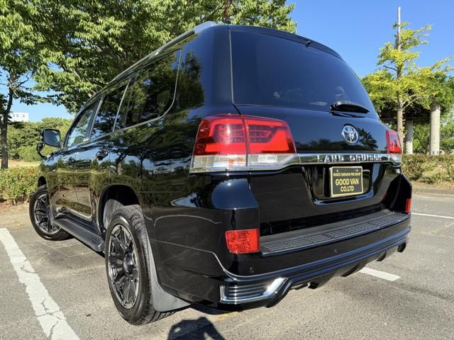 LANDCRUISER wagon