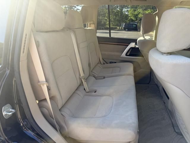LANDCRUISER wagon