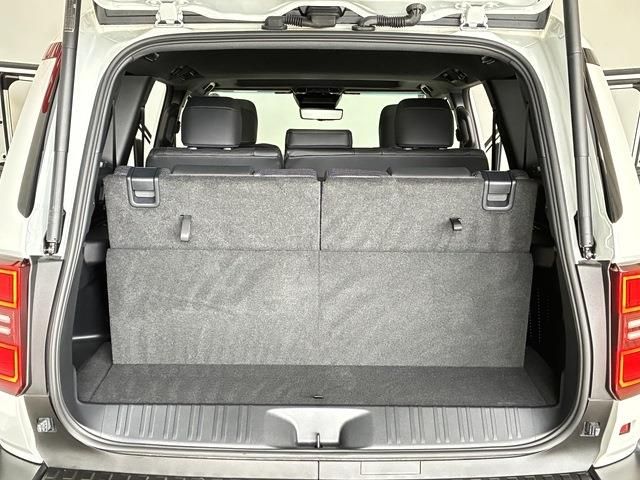 LANDCRUISER 250