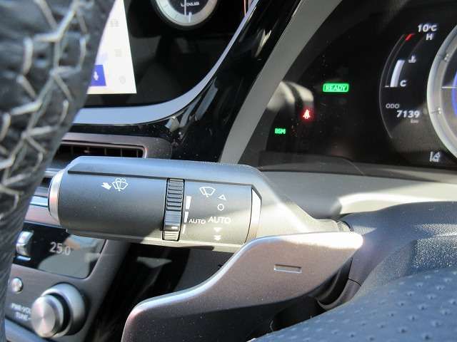 LEXUS ES300h