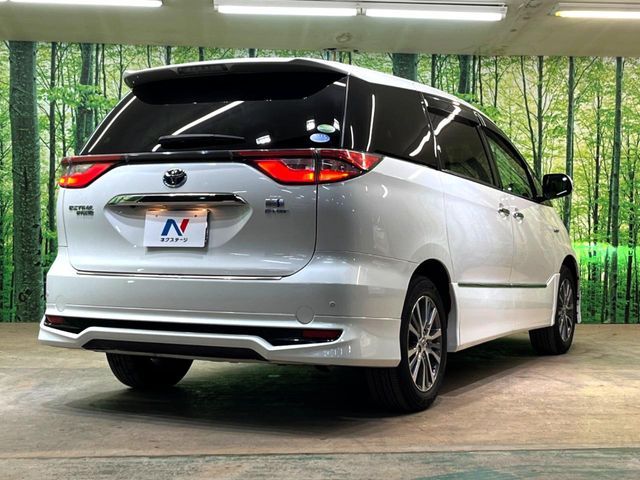 ESTIMA HYBRID 4WD