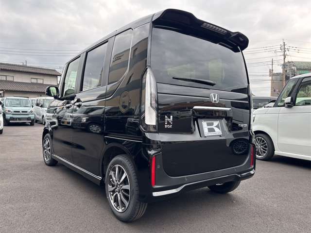 N-BOX CUSTOM