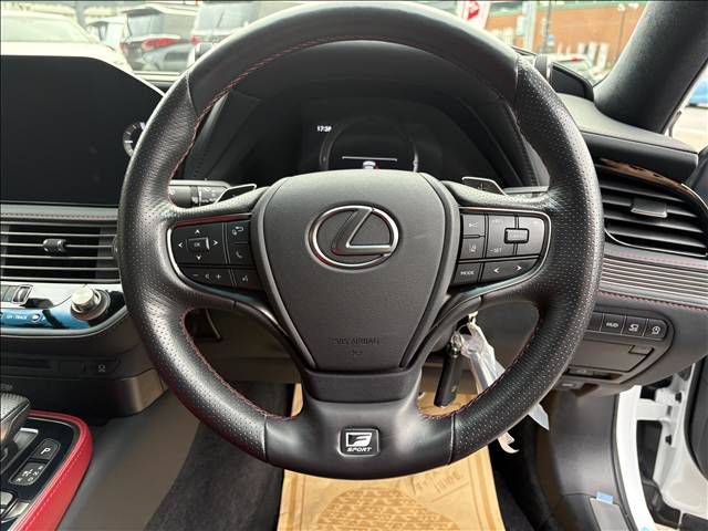 LEXUS LS500