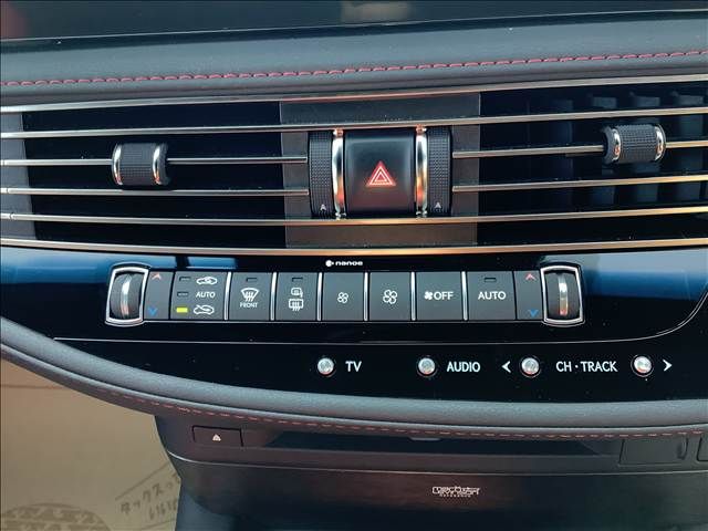 LEXUS LS500