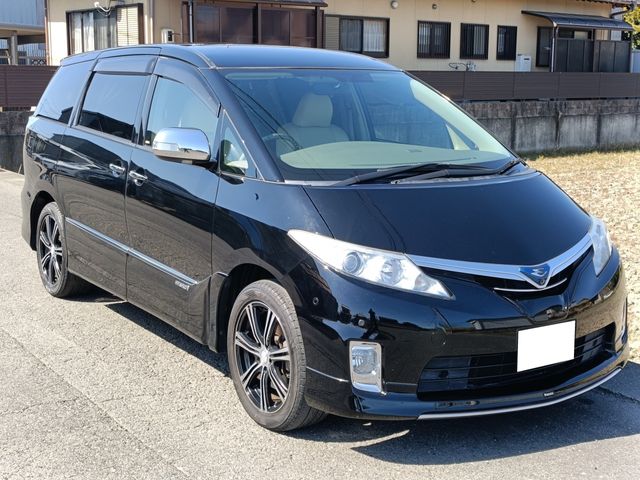 ESTIMA HYBRID 4WD