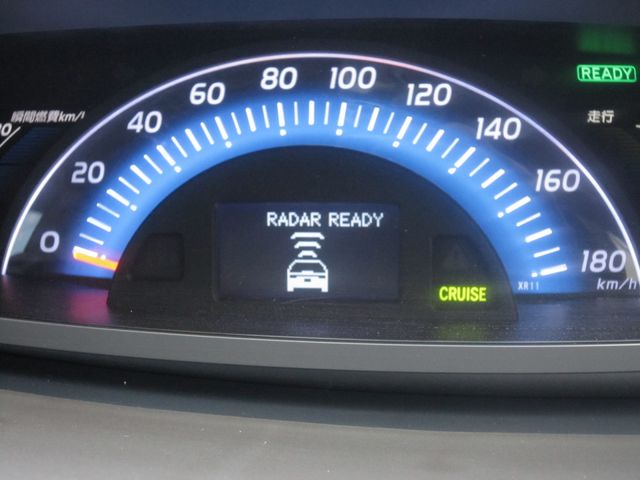 ESTIMA HYBRID 4WD