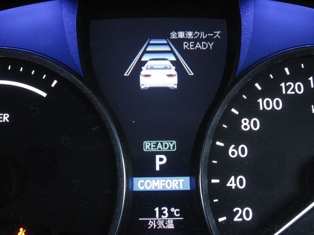 LEXUS LS600hL