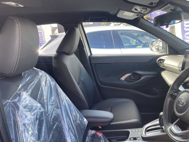 YARIS CROSS HYBRID