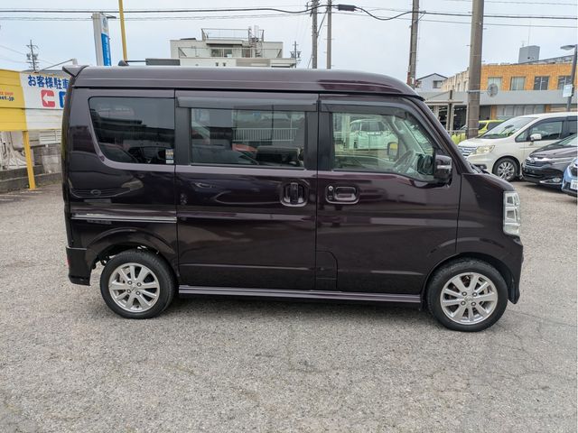 NV100 CLIPPER RIO