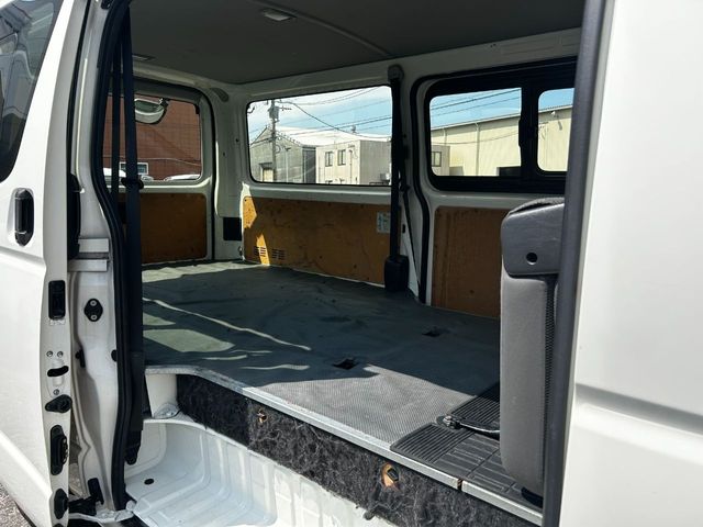 HIACE van 2WD