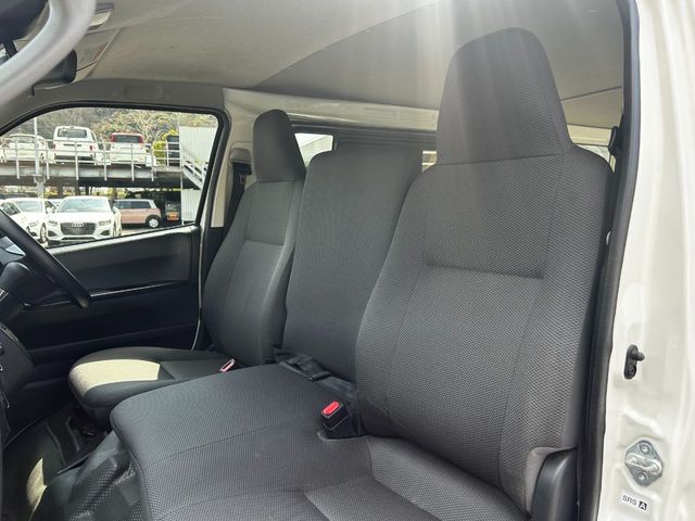 HIACE van 2WD
