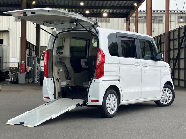 N-BOX 4WD