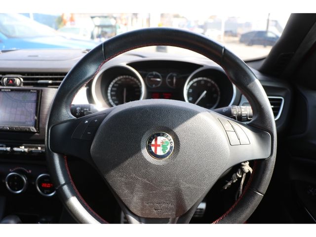 ALFAROMEO Giulietta