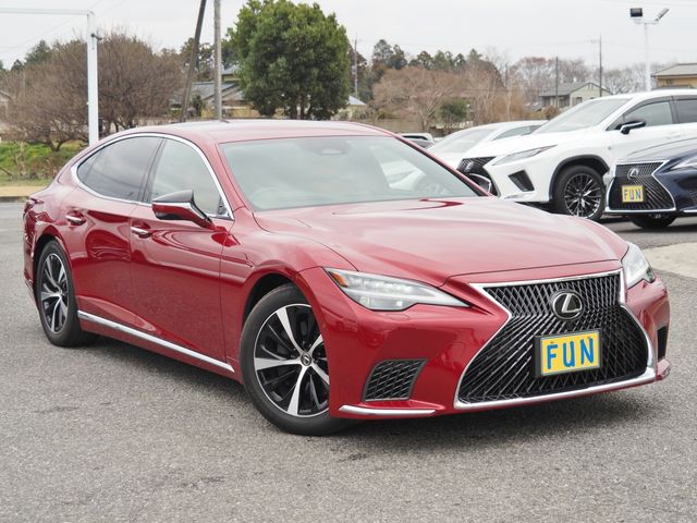 LEXUS LS500