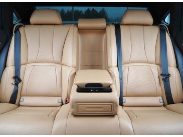 LEXUS LS500