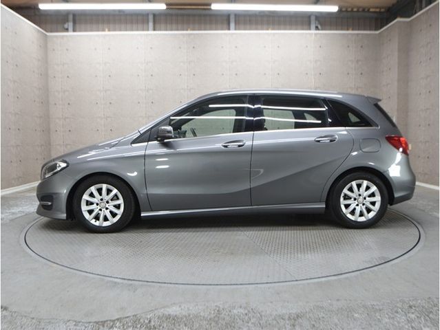 MERCEDES BENZ B class