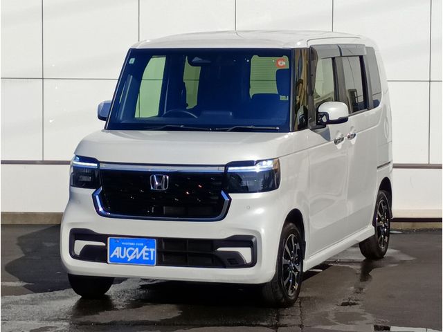 N BOX CUSTOM 4WD